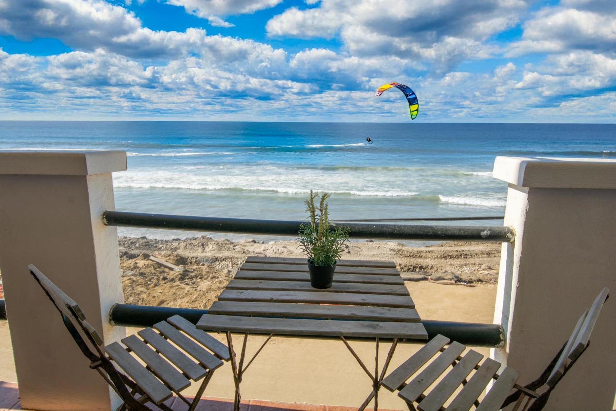 Beachfront Two Bedroom With 3 Beds Tijuana Luaran gambar